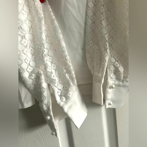 EMERY ROSE Lace Raglan Long Sleeve Blouse, pleated front, button detail, LG - Picture 6 of 8